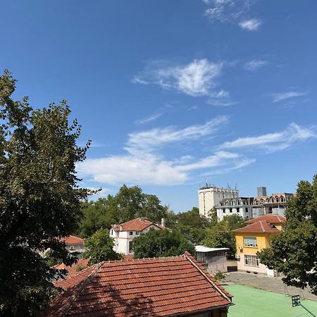 Sun Home In Plovdiv Center Esterno foto